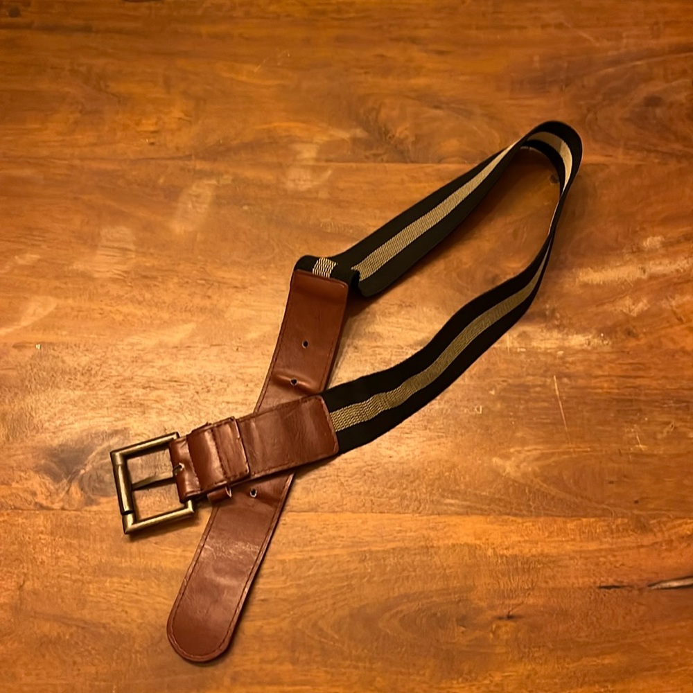 Stretchy belt